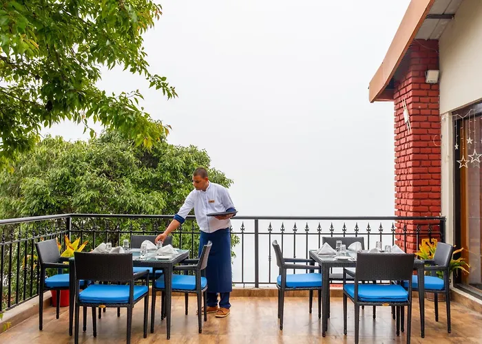 Club Mahindra Kanatal